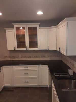 Cabinet Refinishing Services in Johns Creek, GA (3)
