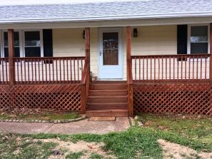 Before & After Deck Staining in Peachtree Corners, GA (2)