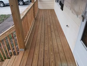 Before & After Deck Staining in Peachtree Corners, GA (3)